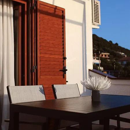Appartement House Meri