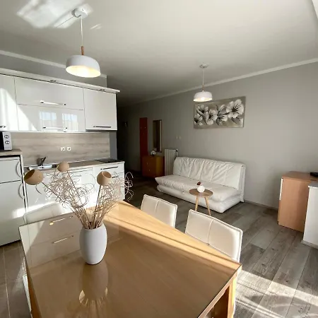 Apartment House Meri
