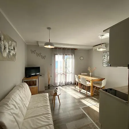 House Meri *