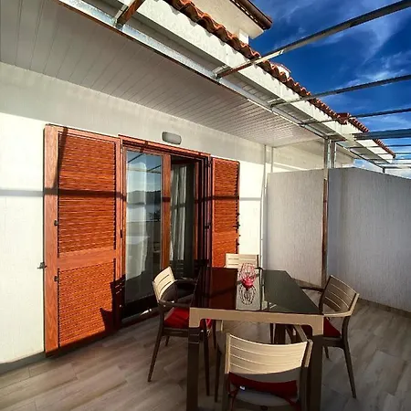 Apartment House Meri