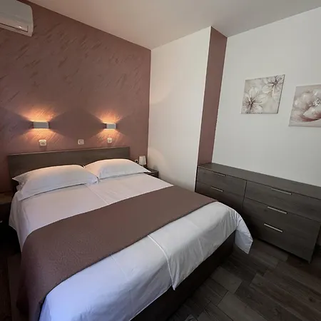 House Meri شقة سوبيتارسكا دراغا